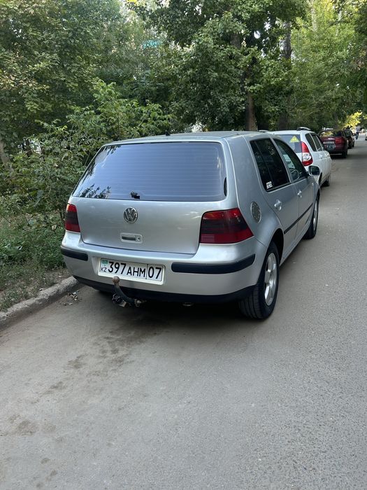 Продам гольф 4 1.6 16 stage 1