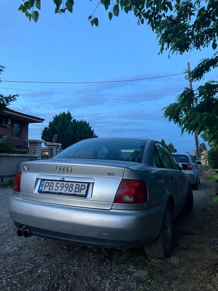 Продава се AUDI A4 1.8T