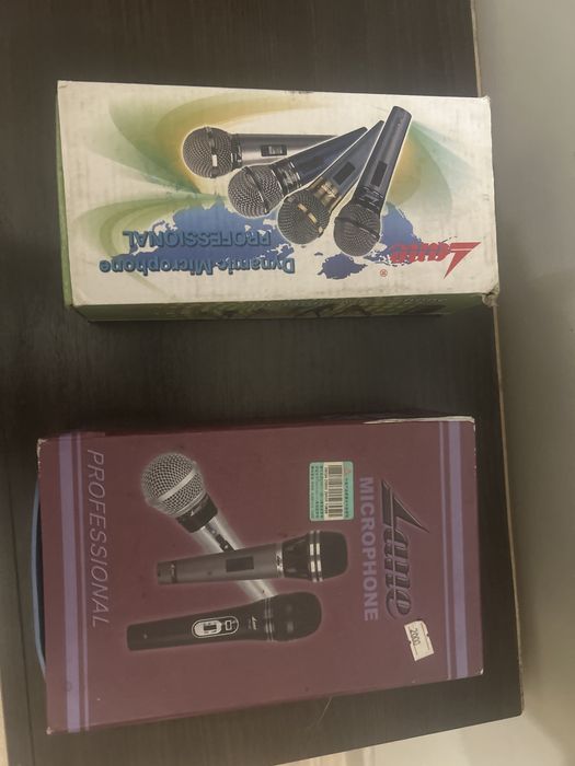 Продаю микрофон.
