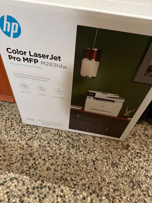 Принтер Мултифункционално лазерно цветно устройство HP LaserJet Pro