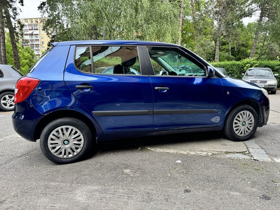 Vand Skoda Fabia 1.2 benzina!