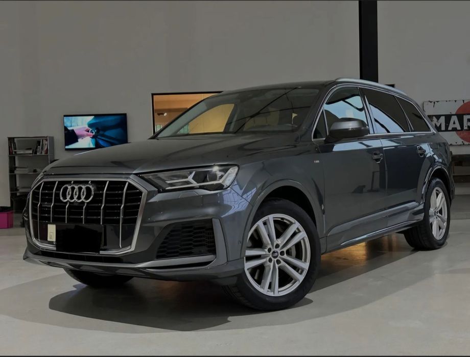 Audi Q7 Audi Q7 55 TFSIe plug-in-hybrid. S-line