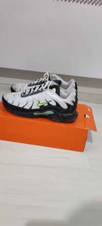 Обувки Nike TN 44 номер