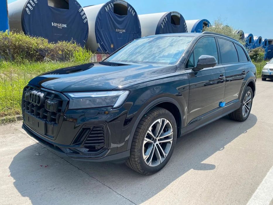 Audi Q7 Audi Q7 SUV 45 TFSI quattro 185(252) kW(PS) tiptronic