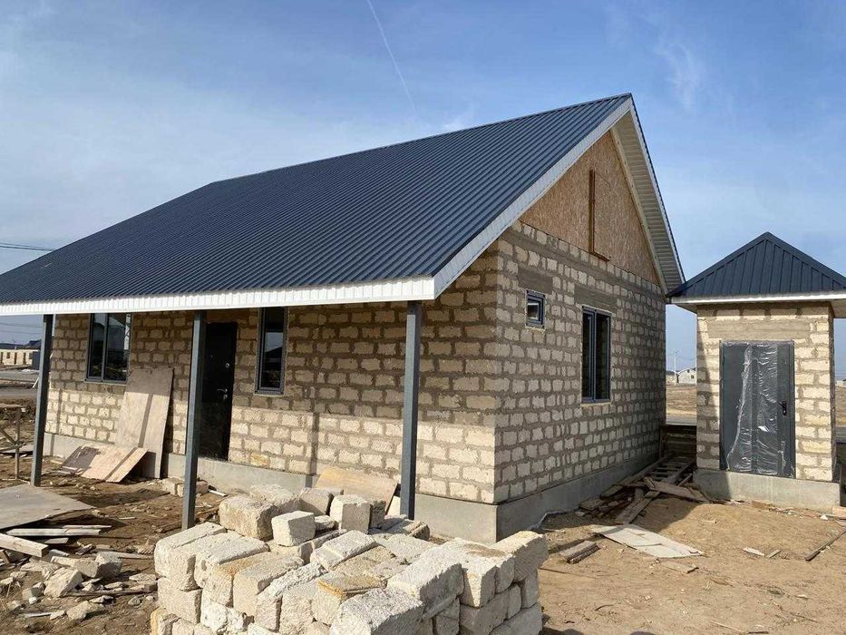 дом + 12 соток зем.уч мкр. Зарослый