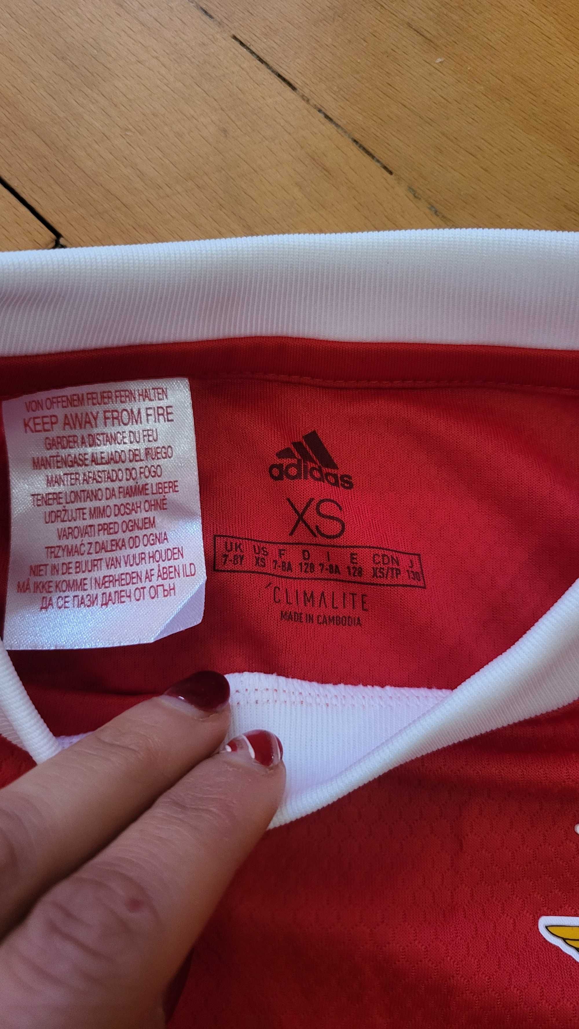 НОВИ тениски за момче Adidas