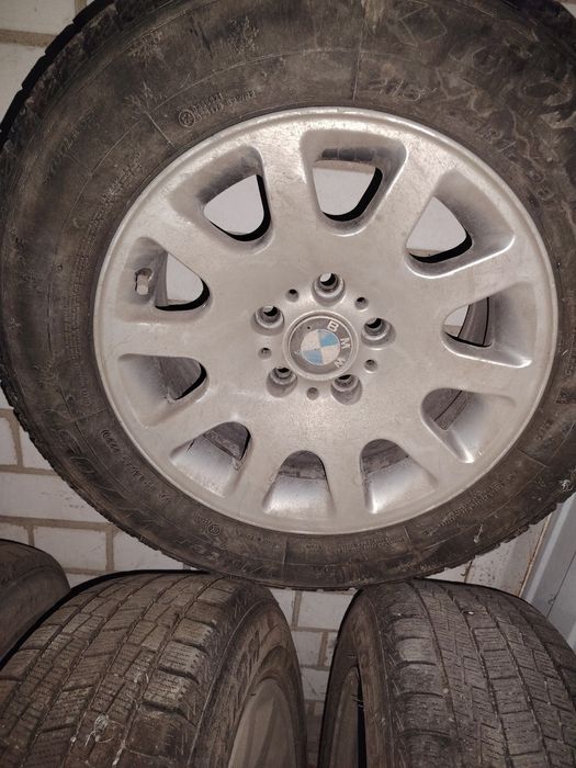 Диски с шинами липучка 215*65*r16 Шины и диски в хорошем состоянии,