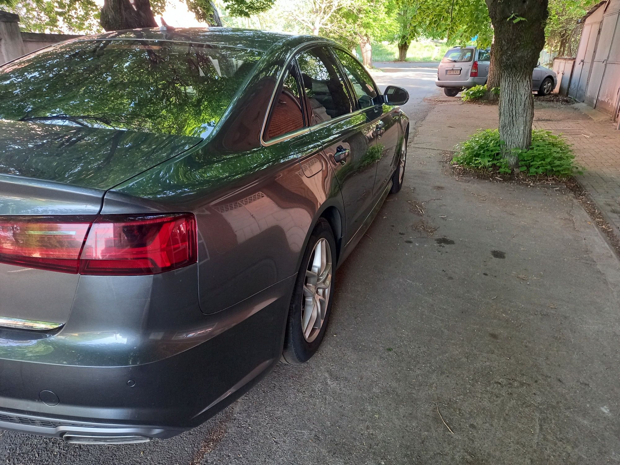 Vând Audi A6 S line TDI 2018