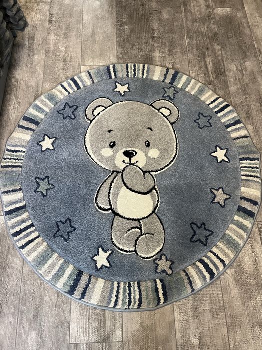 Детски килим Teddy, 120см, от Айко, като нов