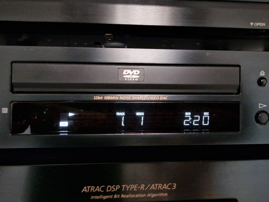 SACD / DVD / CD / VCD / MP3 player Sony DVP-NS905 QS
