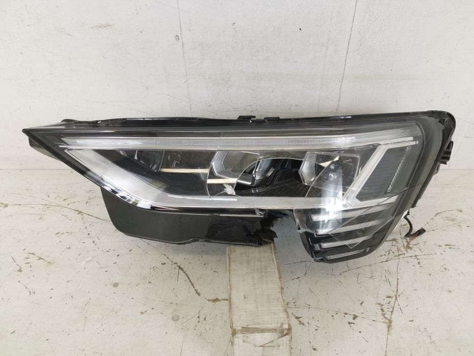 Ляв фар Пълен Led Ауди е-трон 1 генерация [ - ] Оригинален Повреден Au