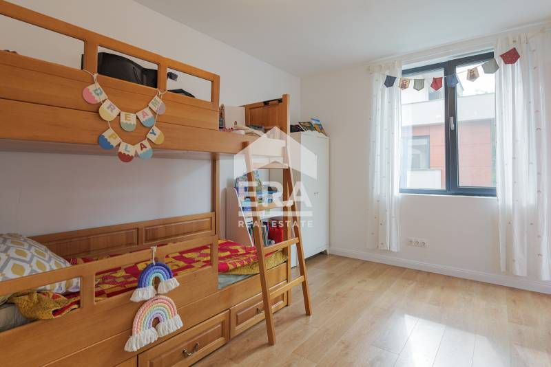 Продава се Тристаен апартамент в София, Кръстова вада - 146 кв.м за 3151 €/кв.м - Снимка #9