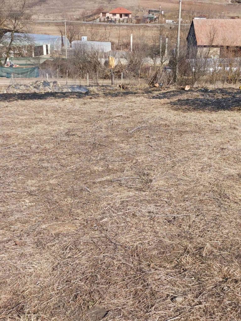 Vând teren intravilan cu Proiect și autorizație de constructie