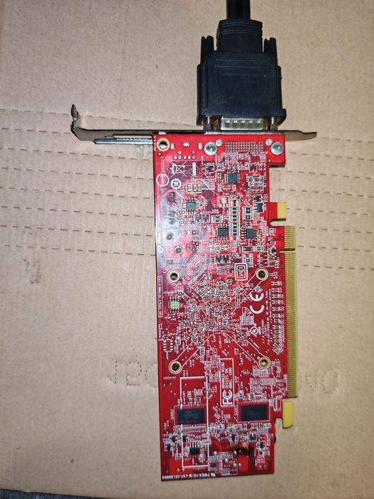 AMD V218 Radeon Video Card High 1gb DDR3 64 biti