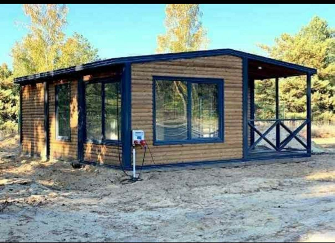 Vindem case modulare si cabane din lemn