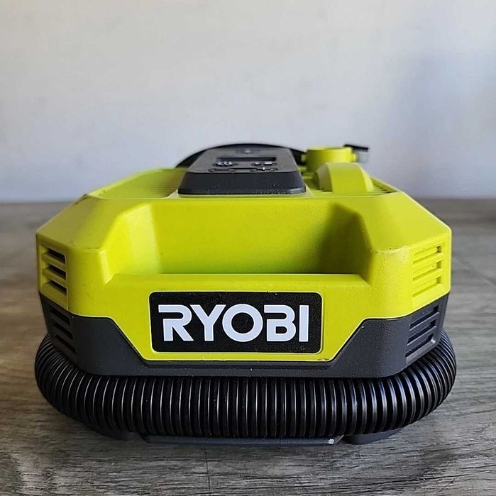 Ryobi-Pompa umflat  afisaj digital, functie dubla umflare RYOBI RMI18