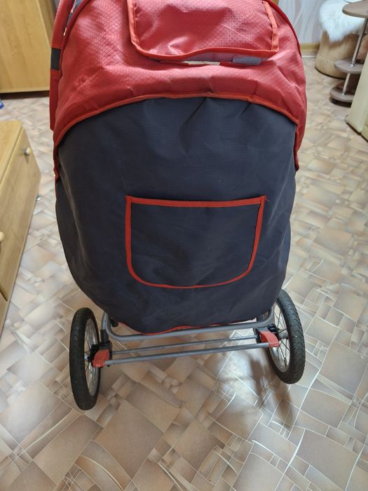 Продам коляску детскую