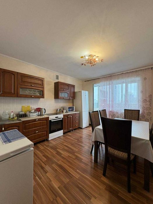 ПРОДАМ 2-комн. кв. в ЖК Сказочный мир, ул. Байтурсынова, 87 кв.м.