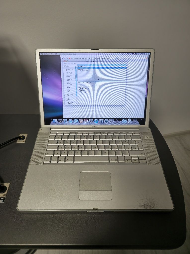 MacBook powerboat g4