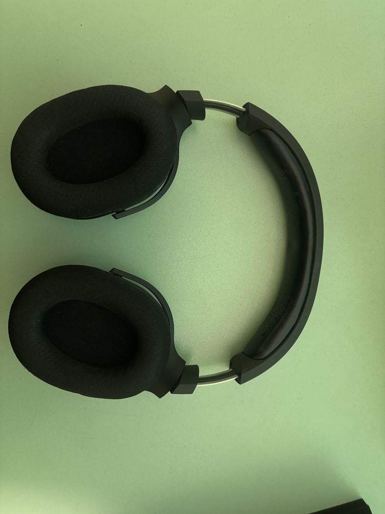 Безжични слушалки Razer Barracuda