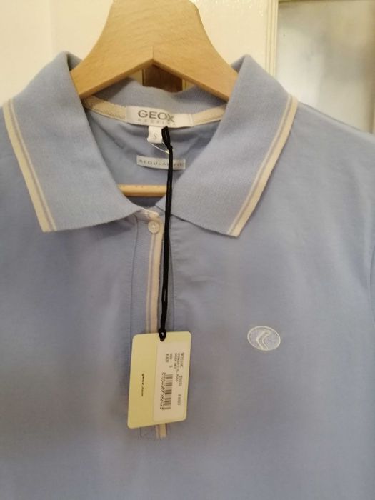 GEOX тениска с яка и едно копче