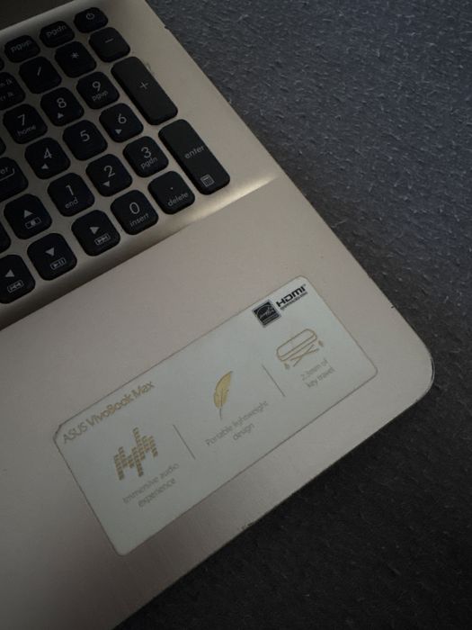 Asus Vivobook Max Laptop