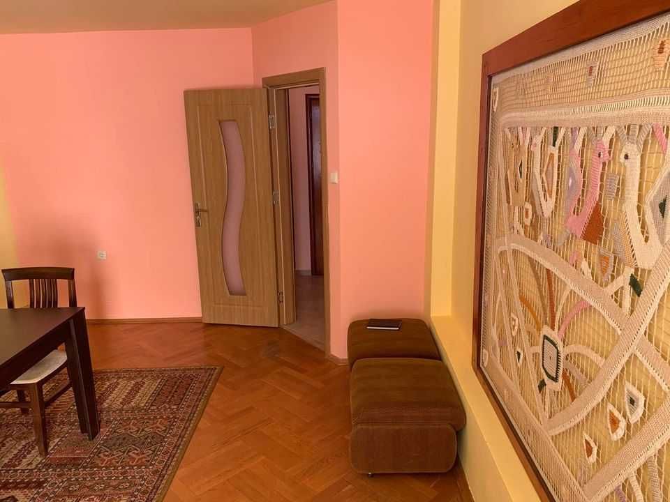 Дава се под наем Тристаен апартамент в Бургас, Възраждане - 100 кв.м за 300 € - Снимка #5
