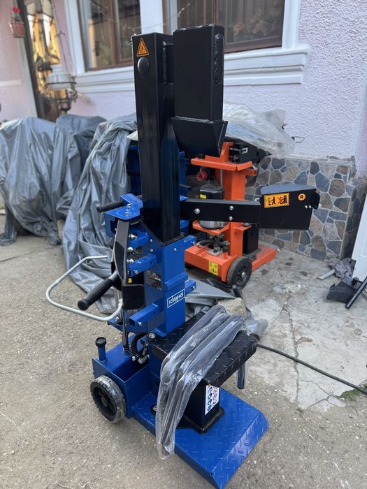 Despicator de lemne 14T Trifazat  scheppach