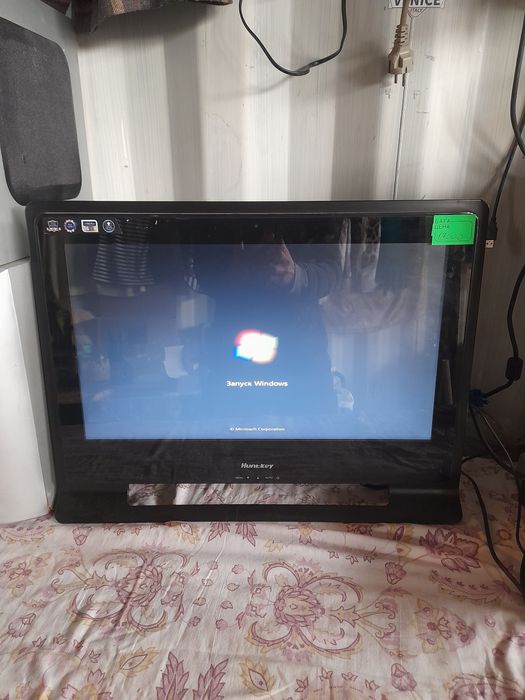 Моноблок 21.5 дюймов