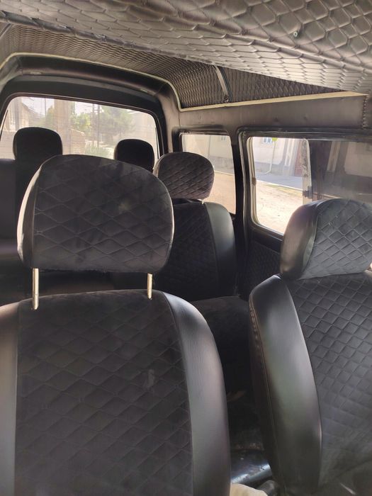 Damas srochni sotiladi