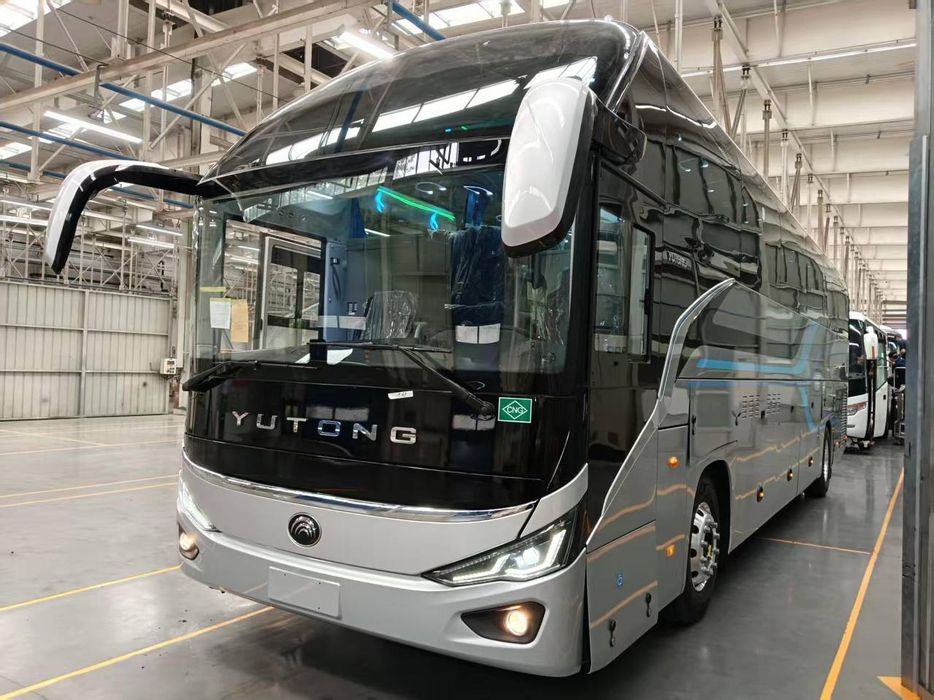 Автобус хизмати Узбекистон буйлаб саёхатла замонавий автобуслар