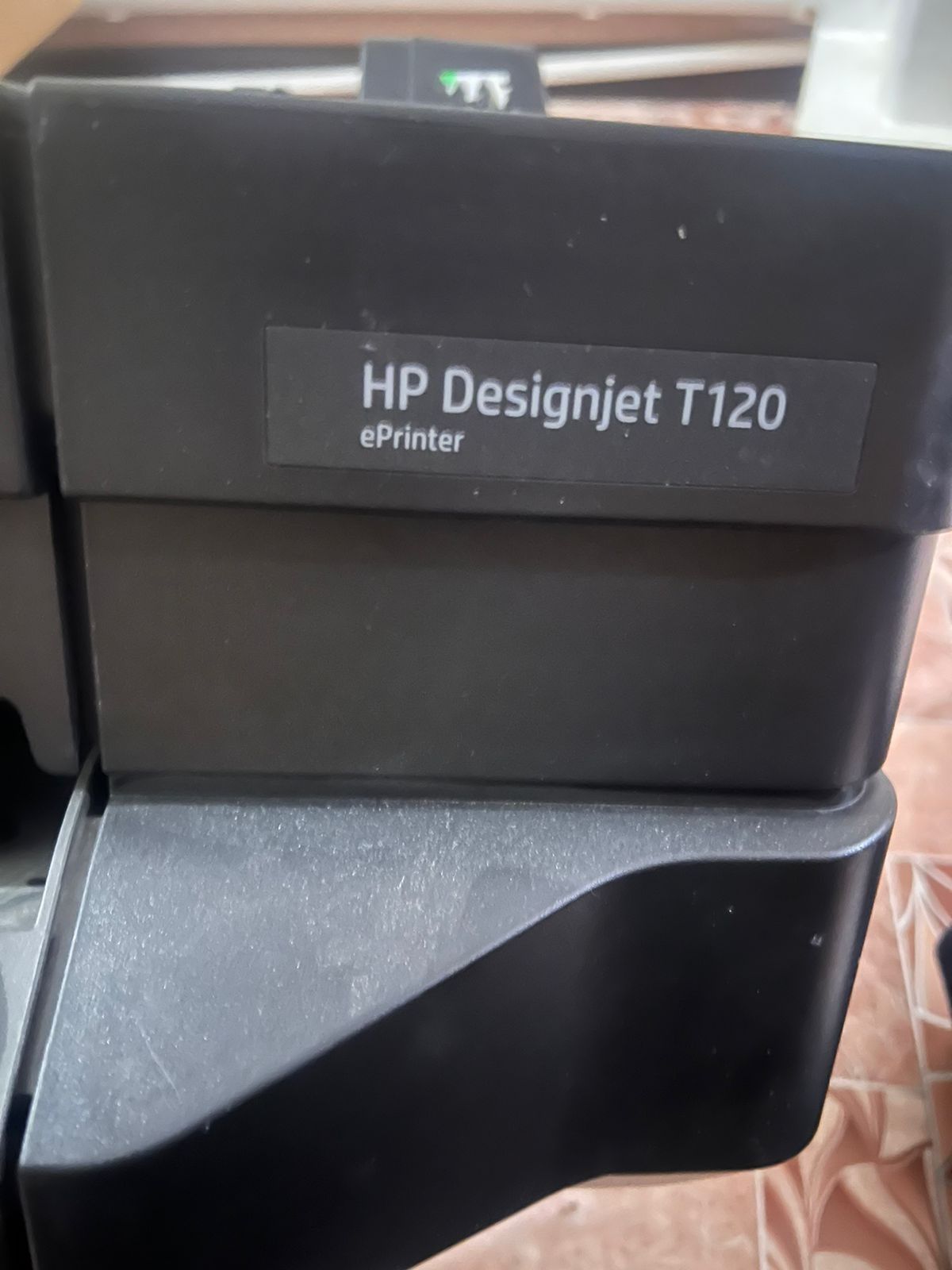 Продам плоттер hpt120