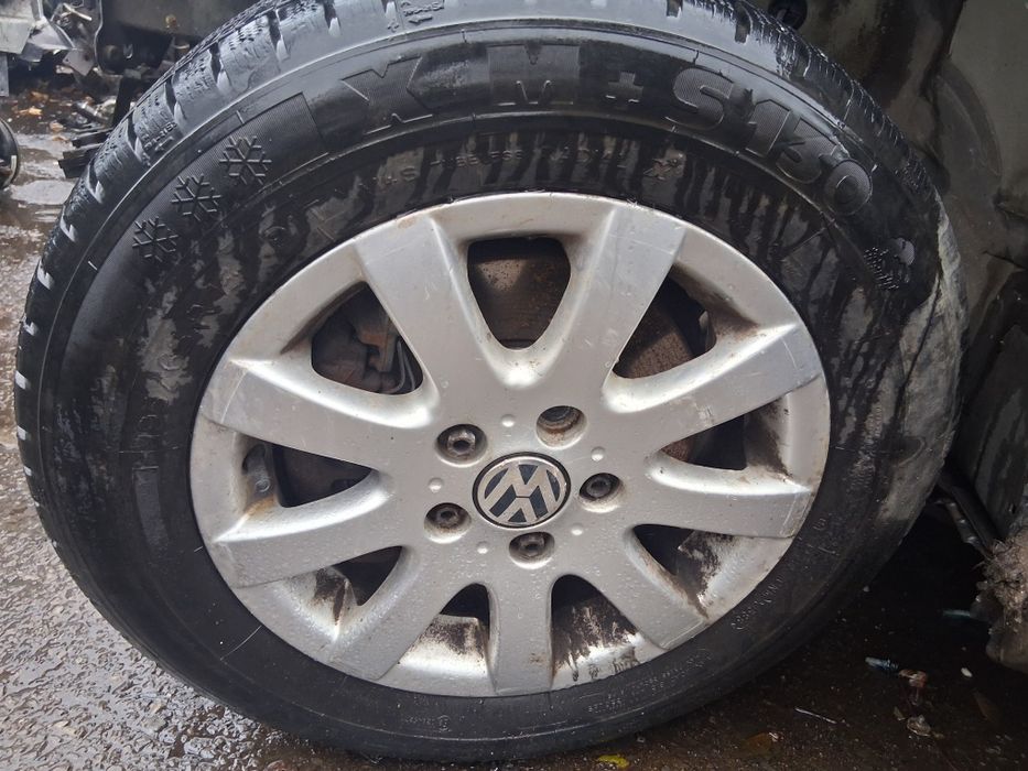 Лети джанти 15цола  5/112 от vw touran caddy