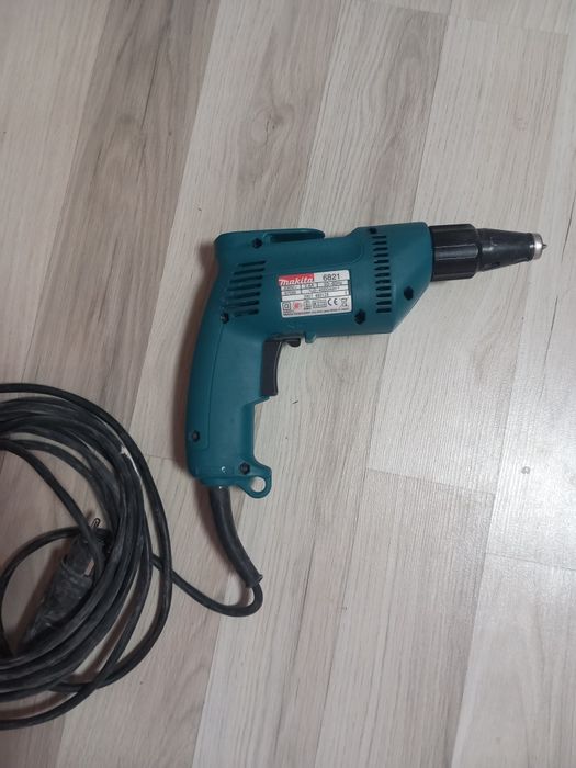 Винтоверт за гипскартон Makita 6821 3 бр