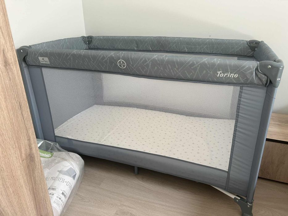 Преносима сгъваема кошара Lorelli + сгъваем матрак