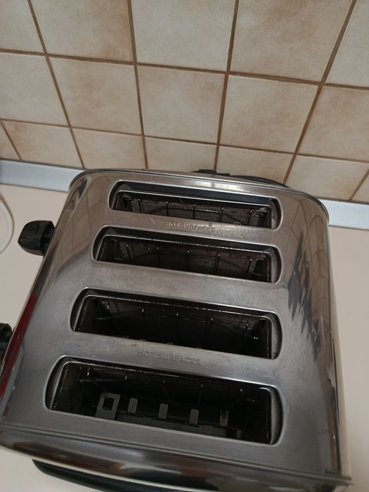 Prăjitor de pâine dublu