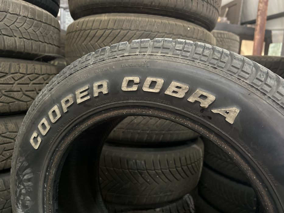 Гуми 215/60-15 Cooper Cobra
