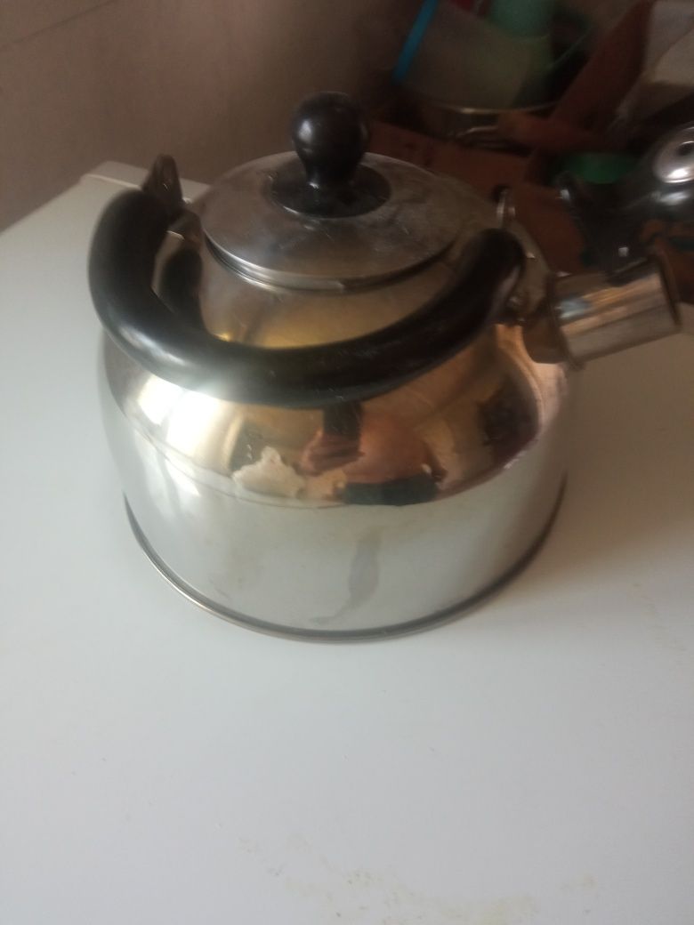 Чайник новый со свитком