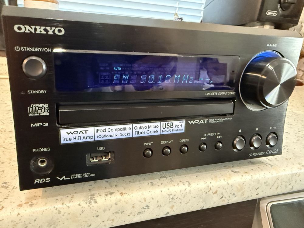 Onkyo CR-525 Мини ресивър