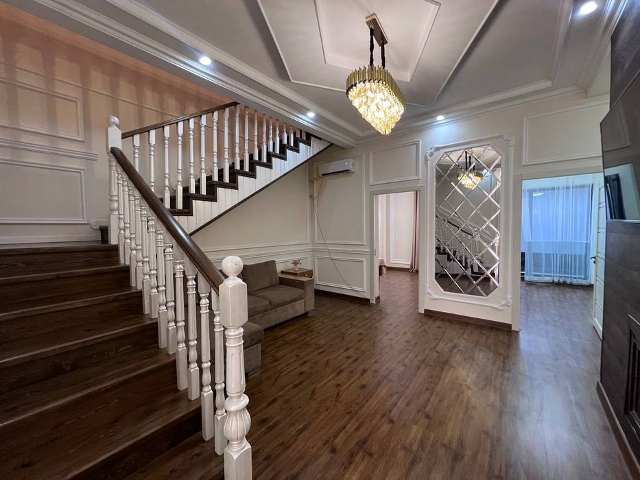 СРОЧНО! 2 сотки, с мебелью 
Сергели аэропорт