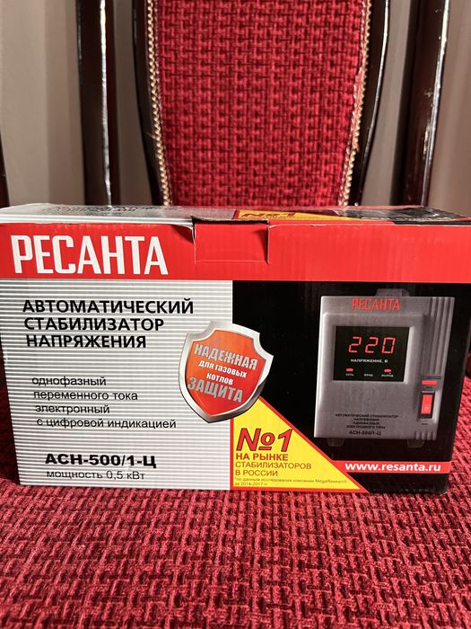Автоматический стабилизатор напряжения Ресанта-500
