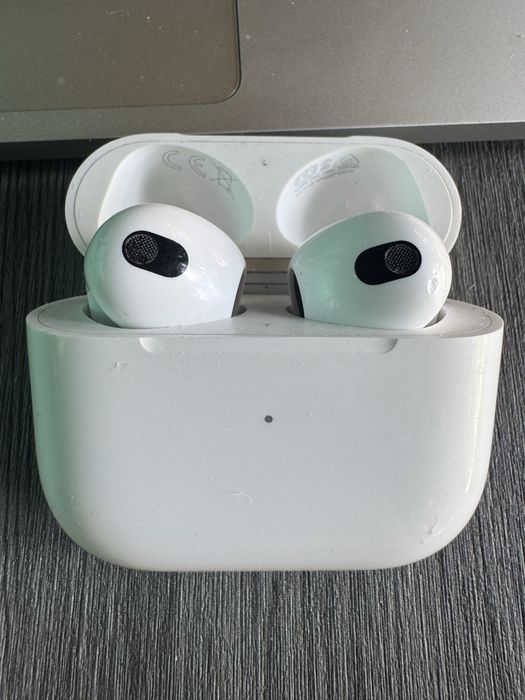 Airpods 3 perfect fucntionale,originale
