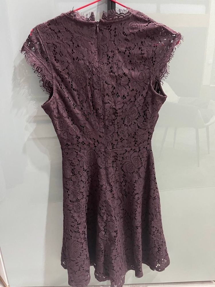 Платье гипюровое от H&М
