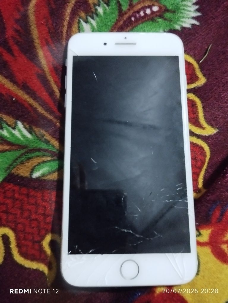 Iphone 7+ pulus idael