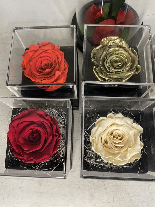Вечна роза в кутия