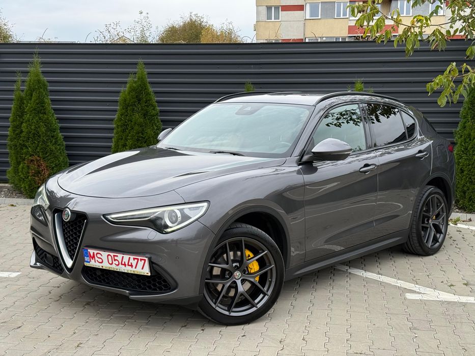 Alfa Romeo Stelvio Veloce