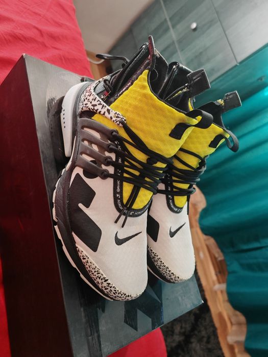 Vând Nike presto acronim