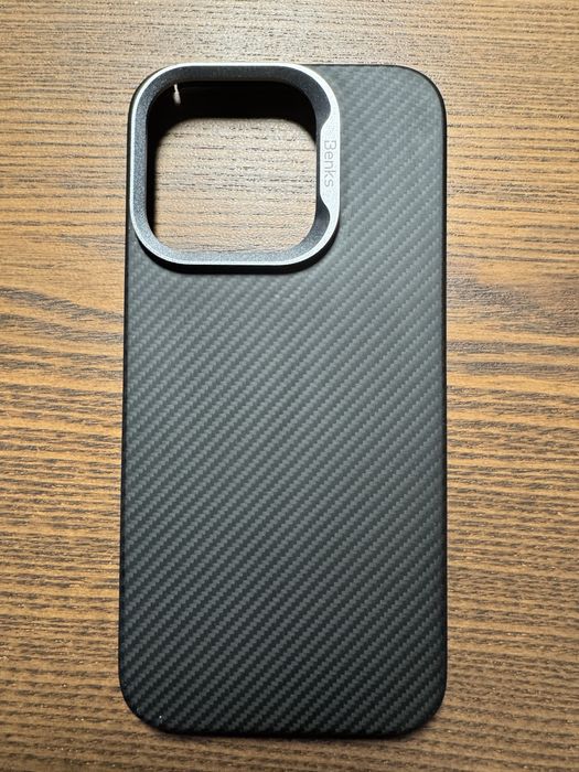 Carcasa Benks Kevlar iPhone 15pro