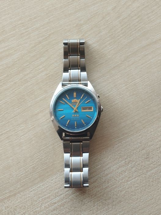 Часы Ориент с красивым циферблатом