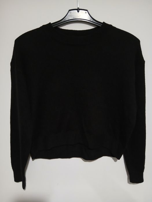 Pulovar subtire fete marime M/L stare perfecta